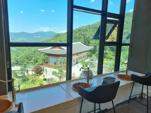 산엔휴 카페