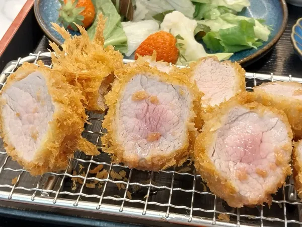 송호성 돈카츠