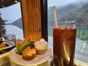 Cafe Cheoneunsaeseo