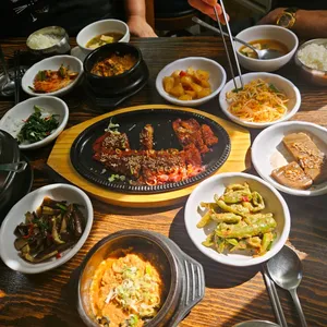 폭포가든