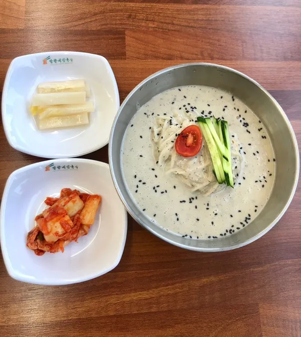 망향비빔국수 익산점 사진 3