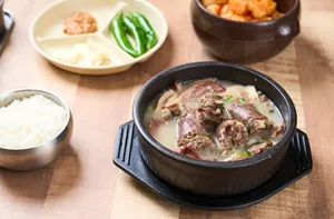 평양아바이순대국밥