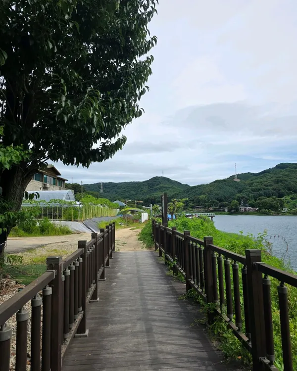 Gisan Reservoir, photo 2