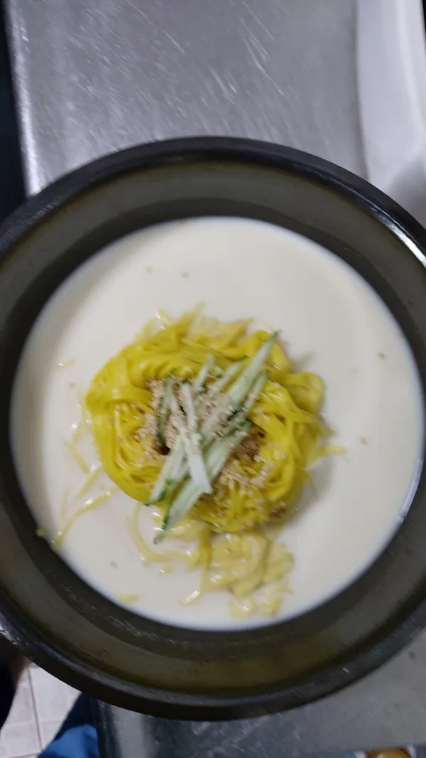 사랑손팥죽신대점