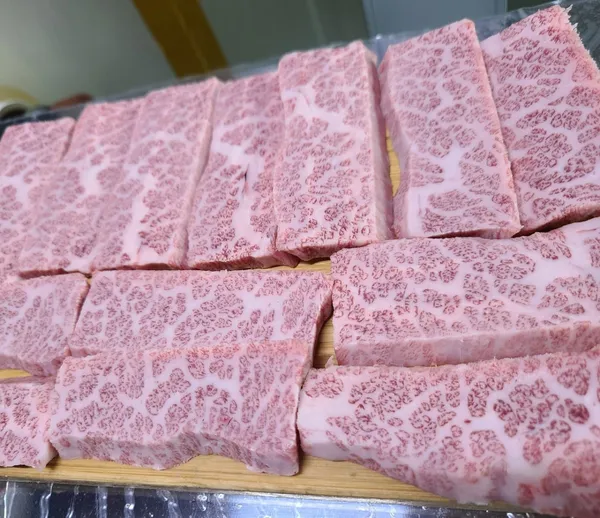 꺽쇠한우