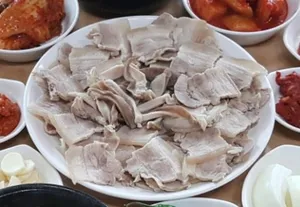 동부식육식당