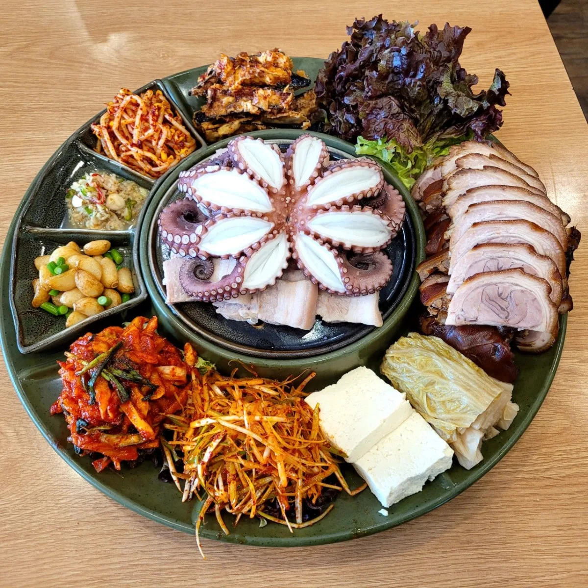청주왕족발보쌈 대표 사진