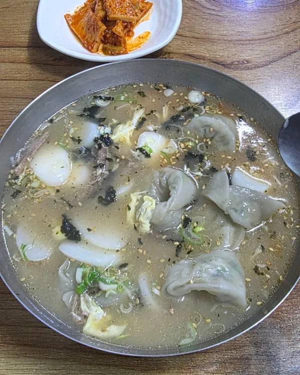 황해면옥 국제시장 본점