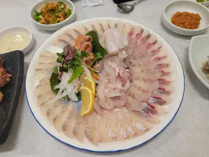 강변횟집