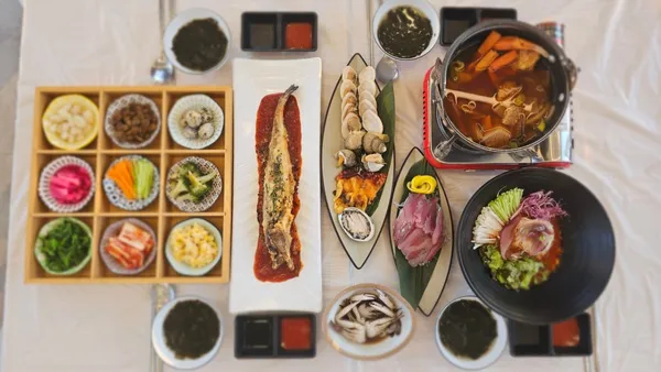 テゲエンクク フポリ店の写真3