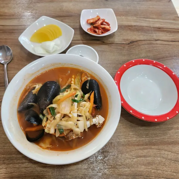 경화춘