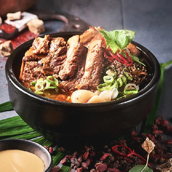 남다른감자탕 마산어시장점