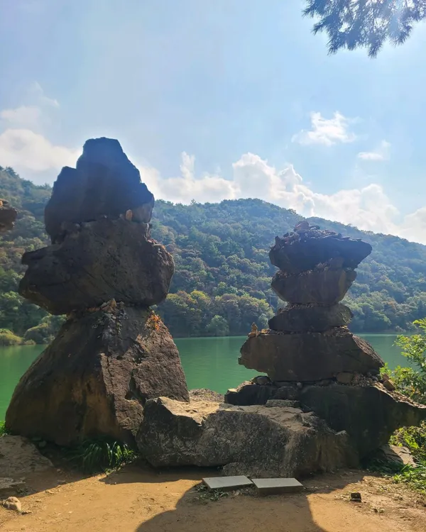 クェサン湖の写真3