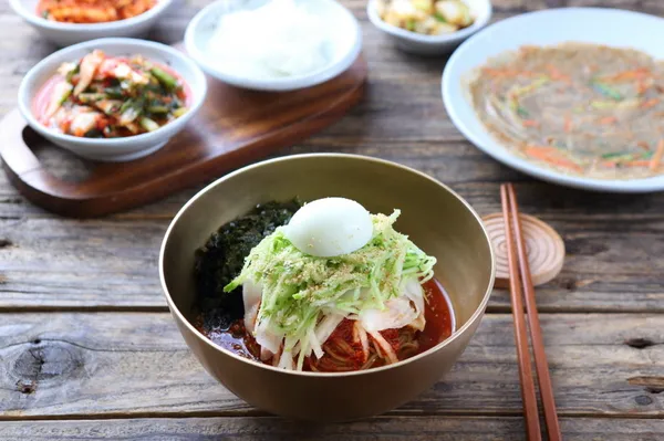 용암리막국수