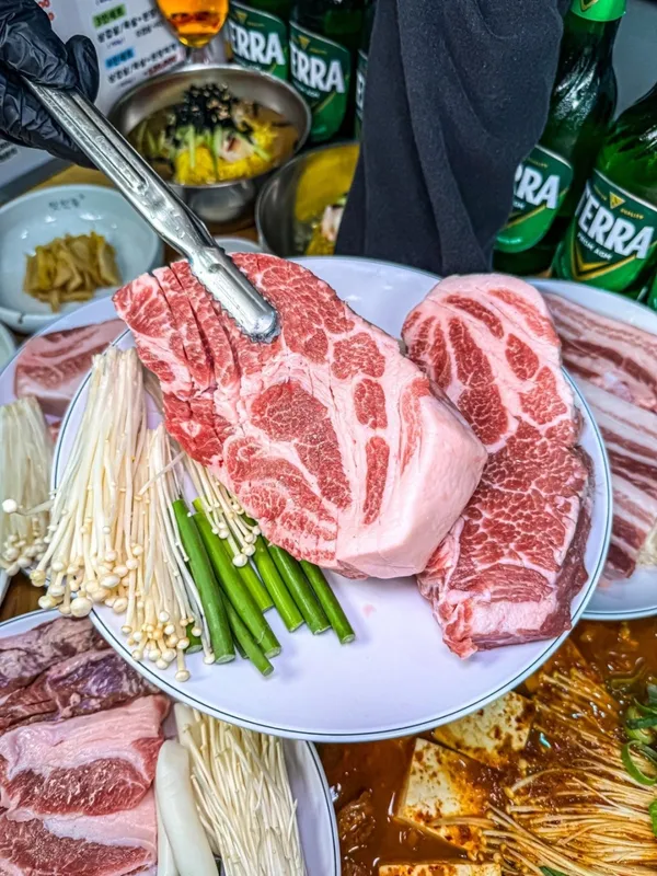 맛찬들왕소금구이 광교호수공원점 사진 4