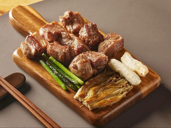맛찬들왕소금구이 광교호수공원점 사진 5