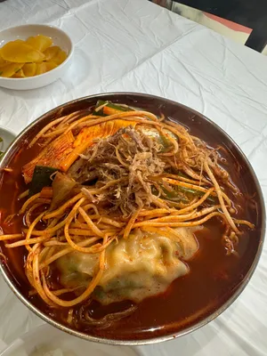 뼉따구아지매육칼 향남본점