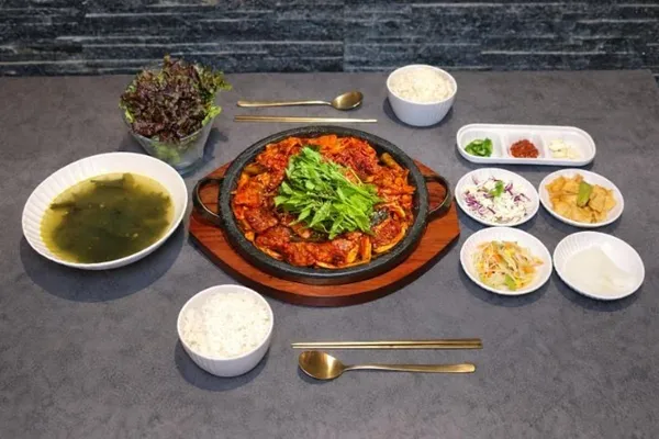 오징어식당 휘정 수내점 사진 5