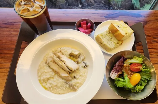 カフェインジュンニの写真3