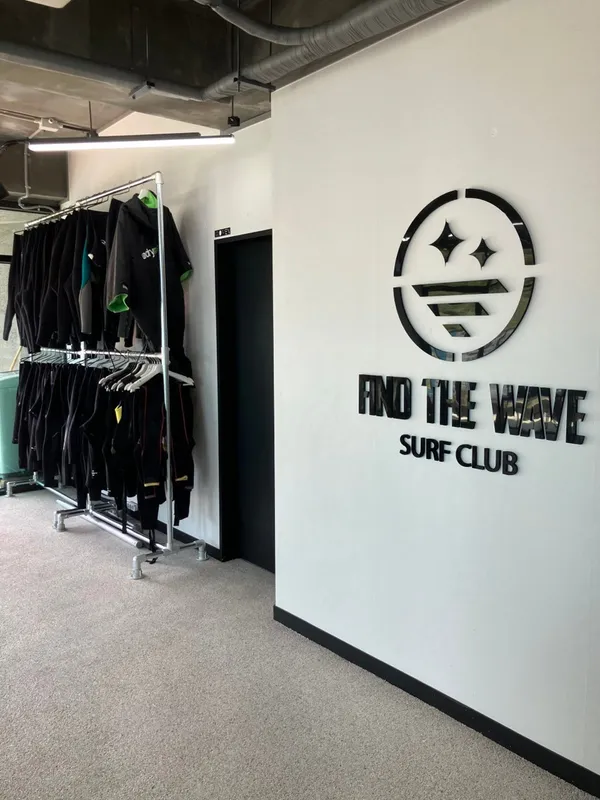 ファインダーウェイブ ハムドク店