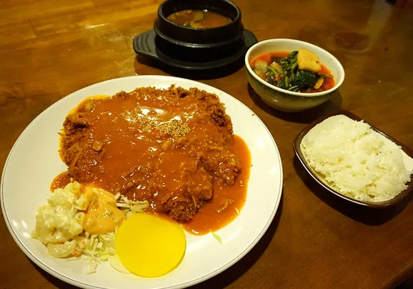 동촌 보리밥과 돈까스 사진 2