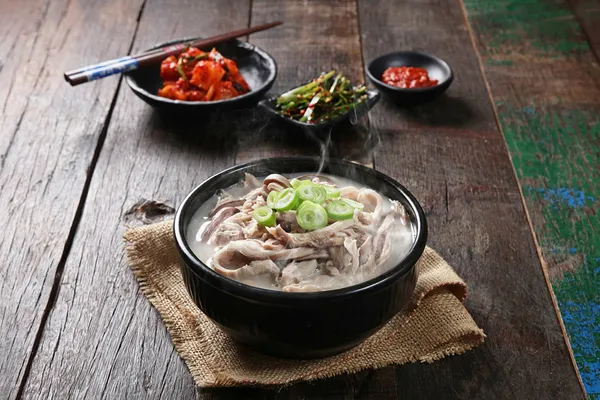밀양순대돼지국밥 부산본점の写真2