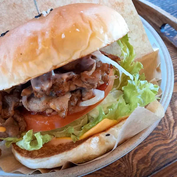 コッタムスジェバーガー ソンサンの写真4
