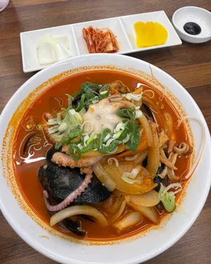 옥과진짬뽕