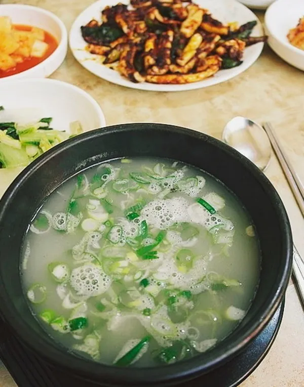 용궁단골식당 상주점