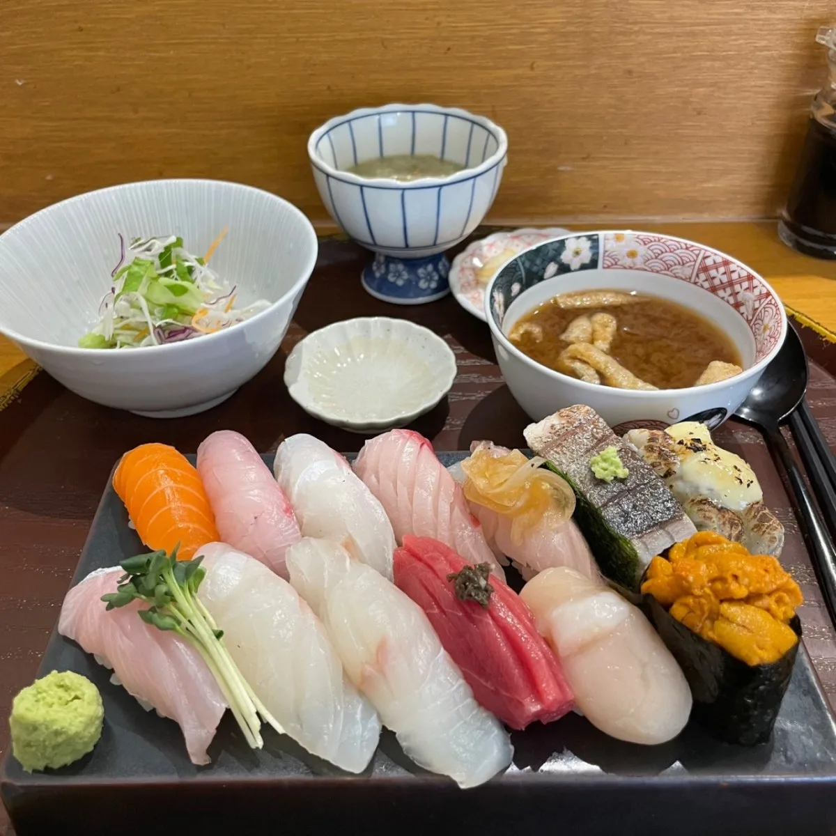 Tatami Gunja, main photo