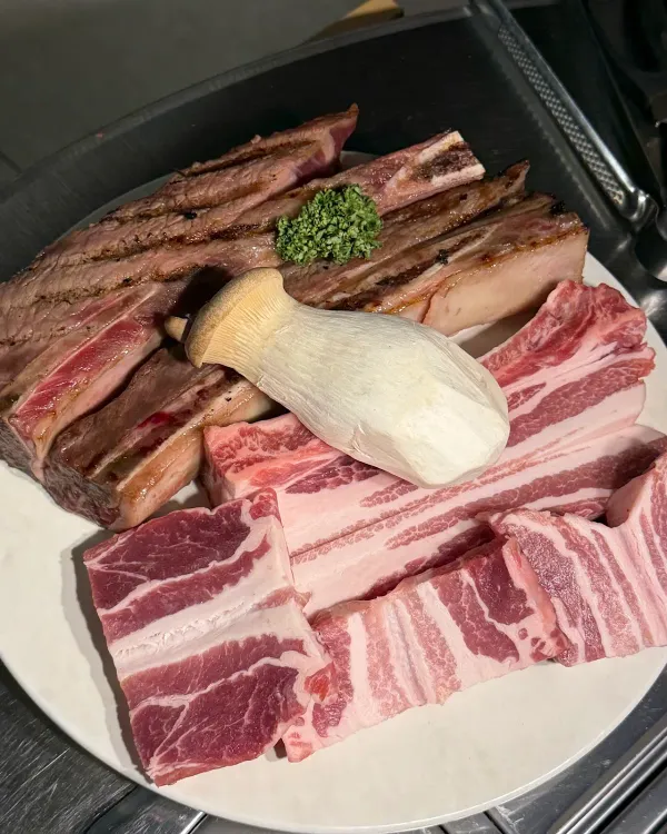 로아누 사진 2