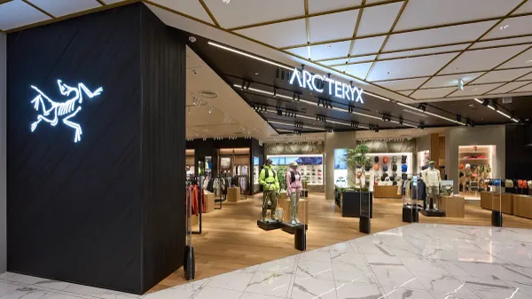 아크테릭스 나고야 브랜드 스토어の写真2