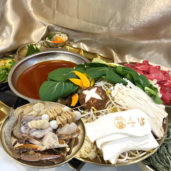 우담샤브칼국수