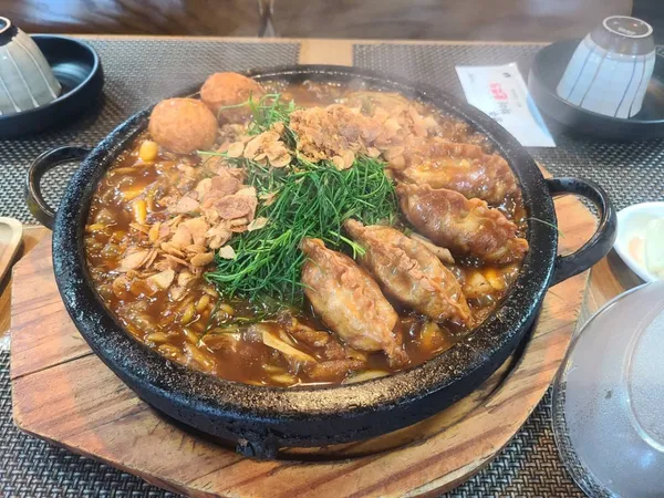 남쪽마을돌짜장 사진 2