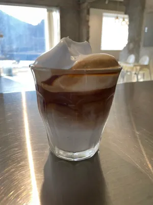 カフェチェセン