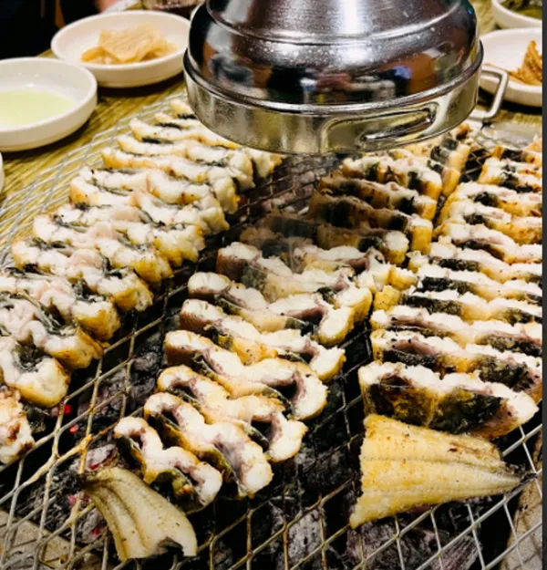 대궐숯불장어촌