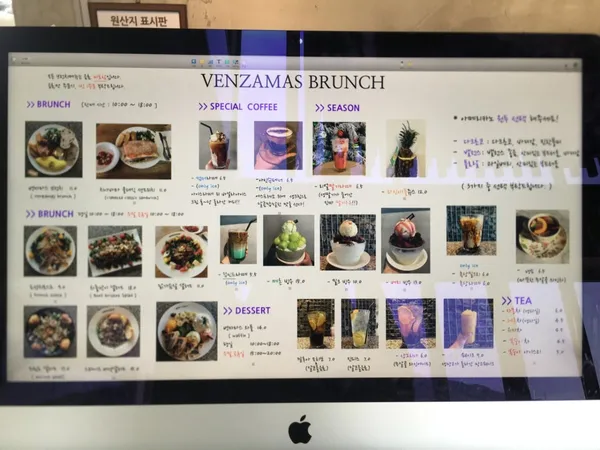 ベンジャマスカフェの写真5