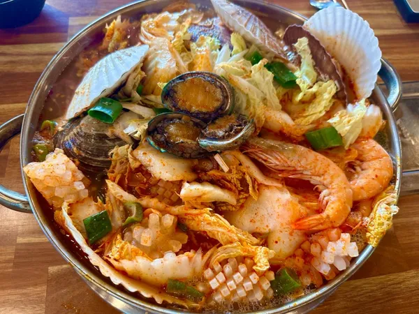 아라해물칼국수