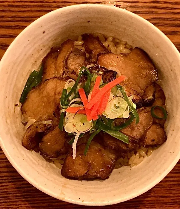 ニジラーメンの写真4