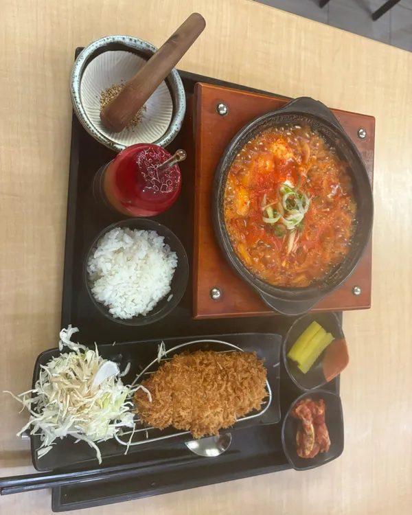 キソヤ シンドリム店