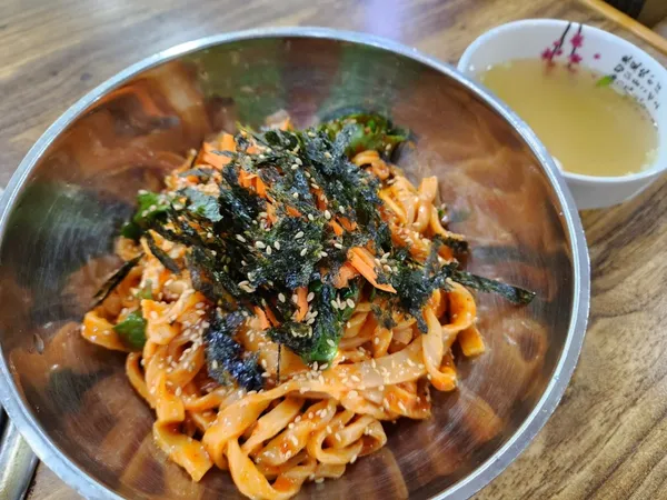 동원손칼국수