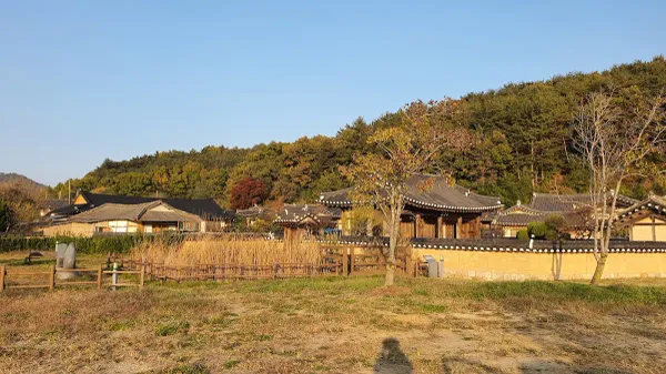 괴시리 전통마을 사진 4