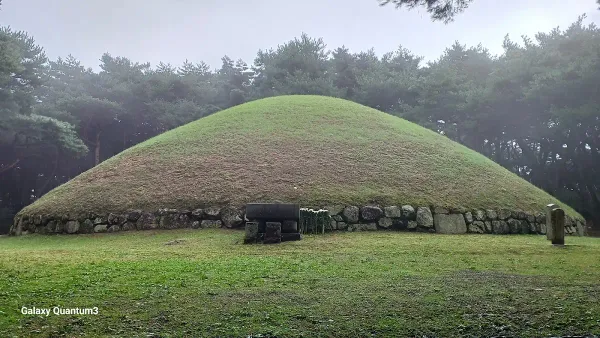경주 선덕여왕릉 사진 3