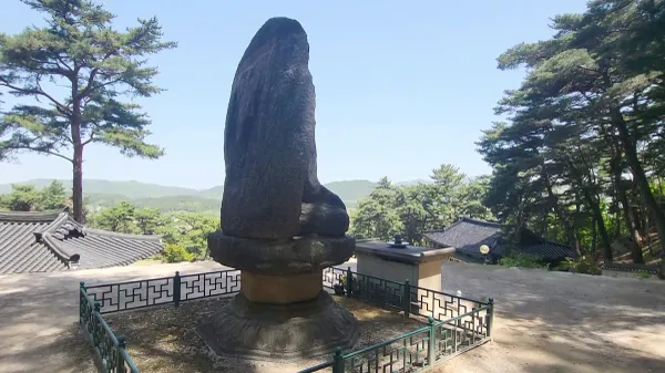 경주 남산 미륵곡 석조여래좌상 사진 4