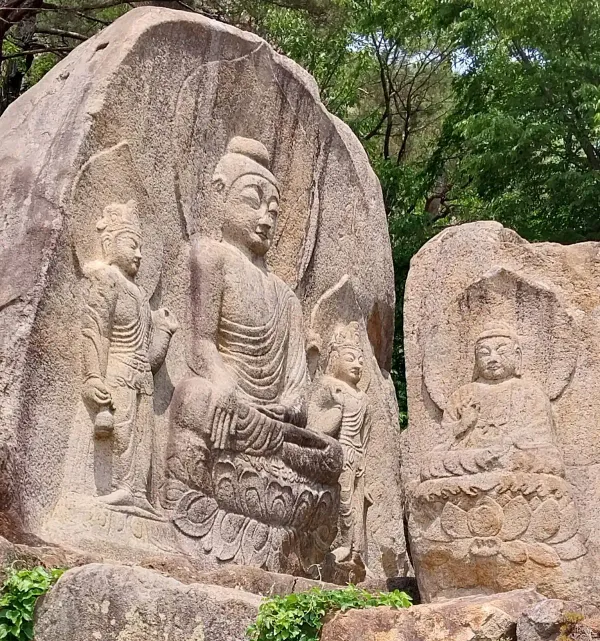 경주 남산동 동·서 삼층석탑 사진 4