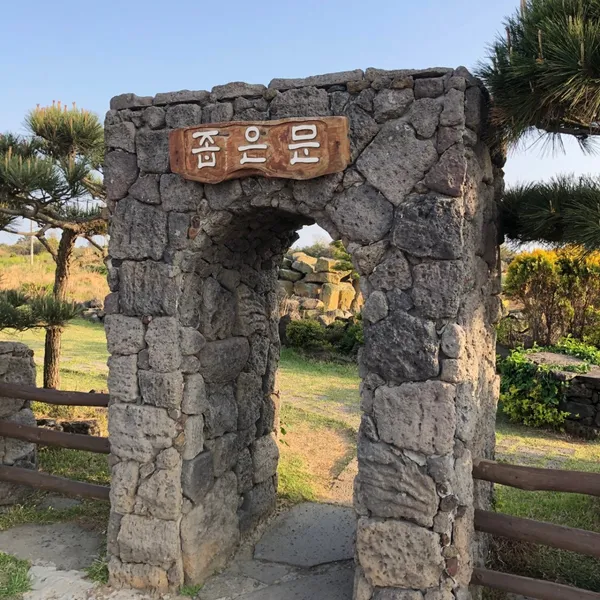 순례자의 교회の写真3