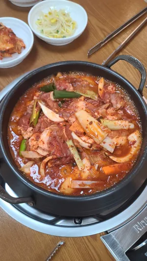 동진식육식당