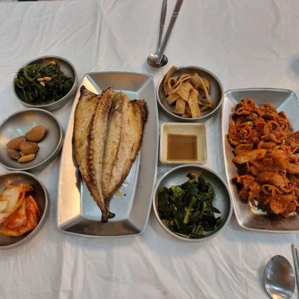 コルモク食堂