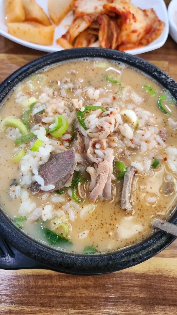 무봉리토종순대국