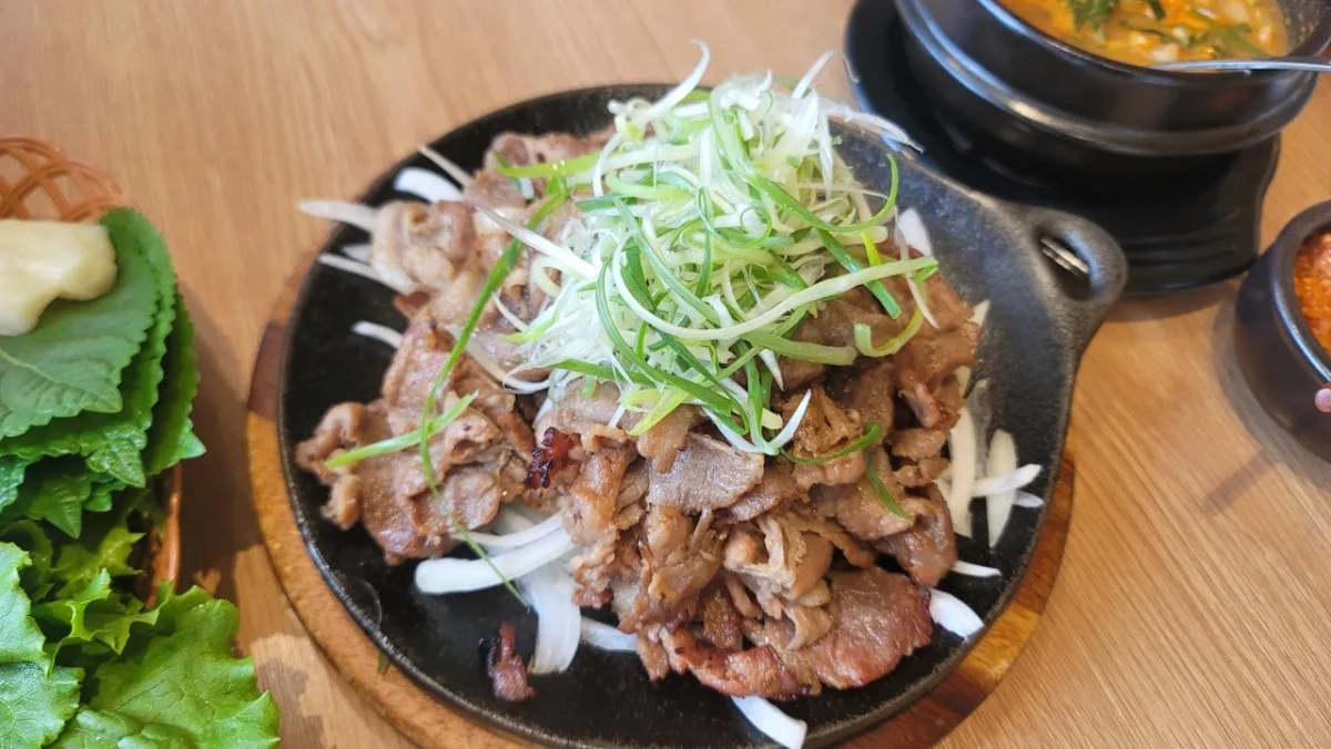 예다가 숯불고기 쌈밥のメイン写真
